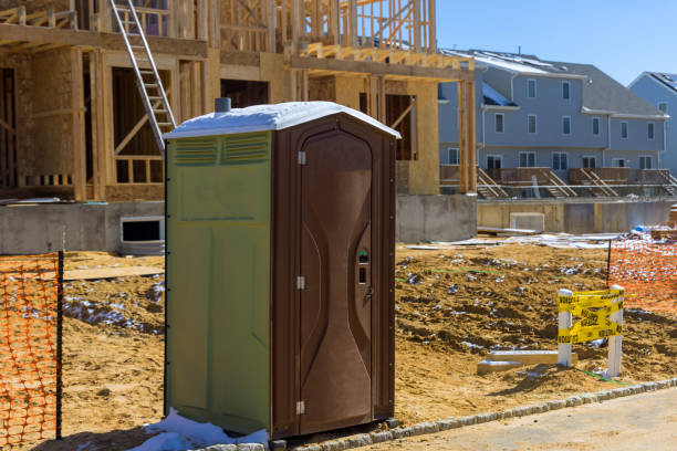 Best Portable restroom trailer rental  in Hagerstown, IN